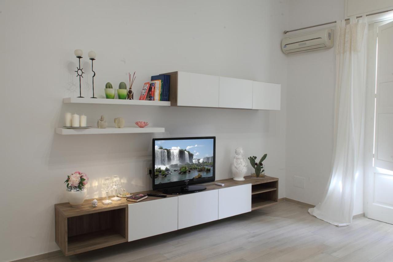 Dimora Camicia 84 Apartment Monopoli Bagian luar foto