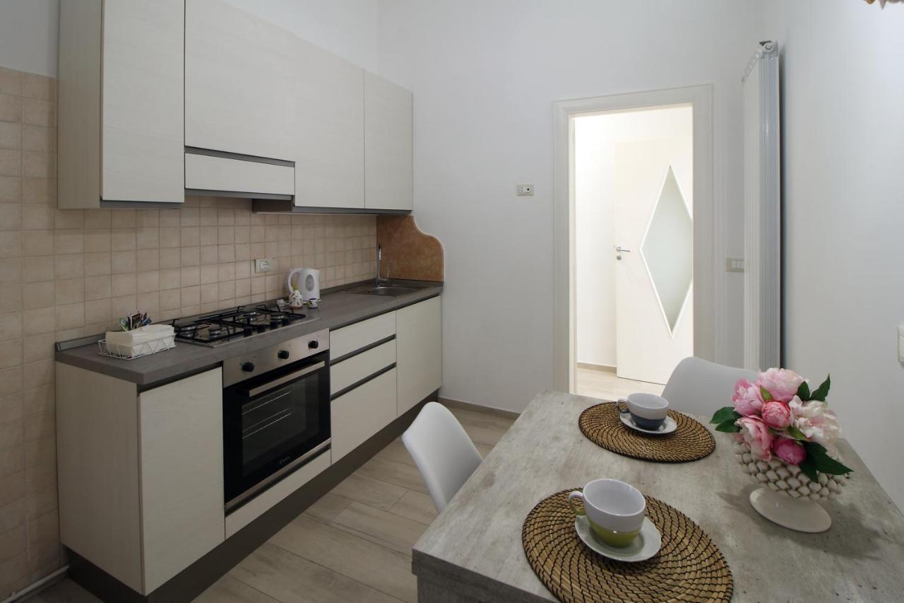 Dimora Camicia 84 Apartment Monopoli Bagian luar foto