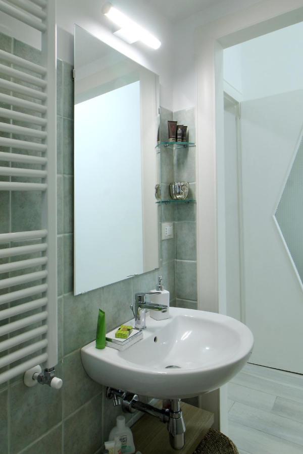 Dimora Camicia 84 Apartment Monopoli Bagian luar foto